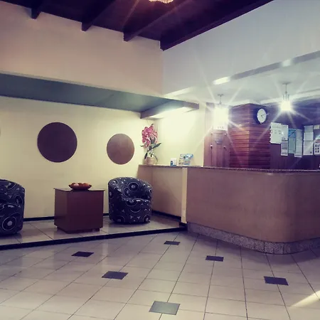 Seamar Hotel